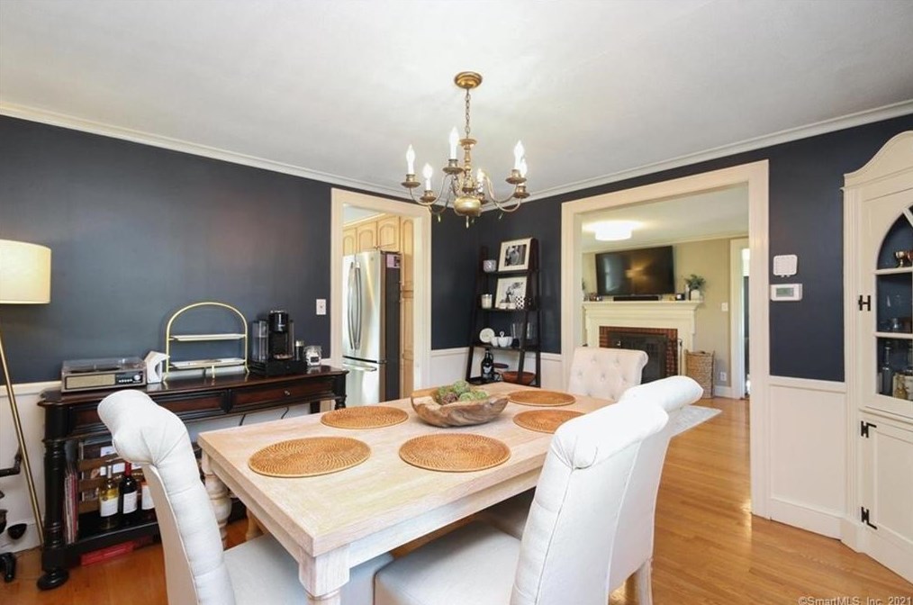 16 Auburn Rd, Hartford CT  06119-1301 exterior