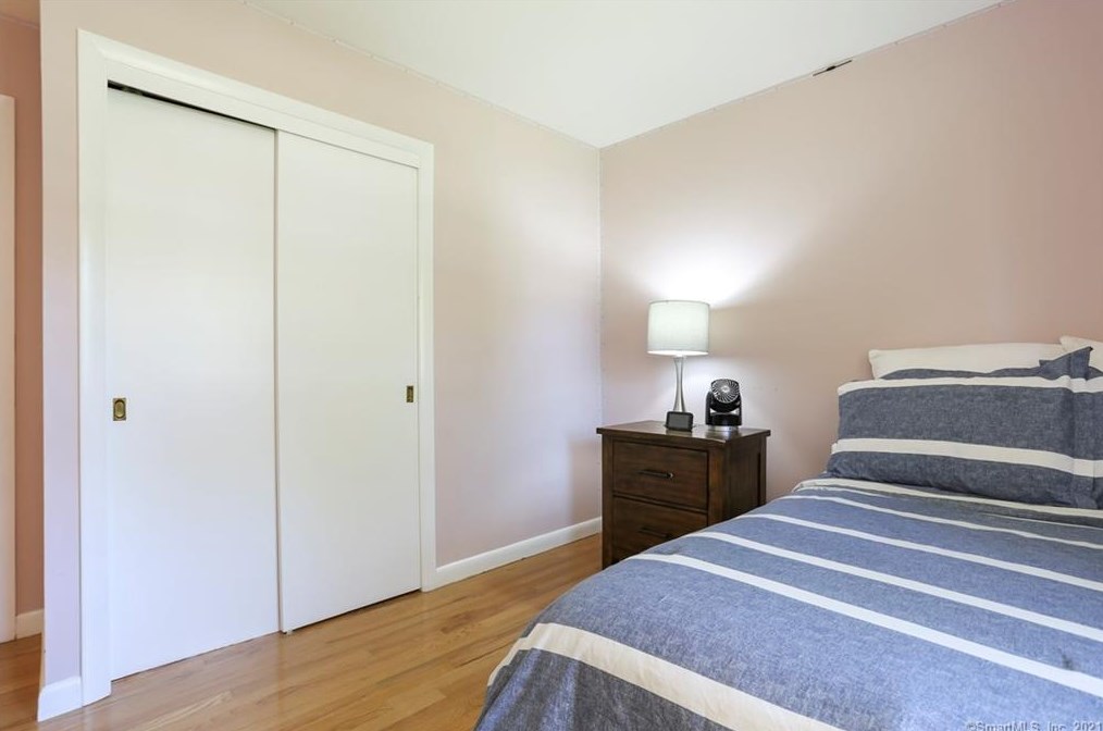 17 Birch Rise Dr, Newtown CT  06470-2005 exterior