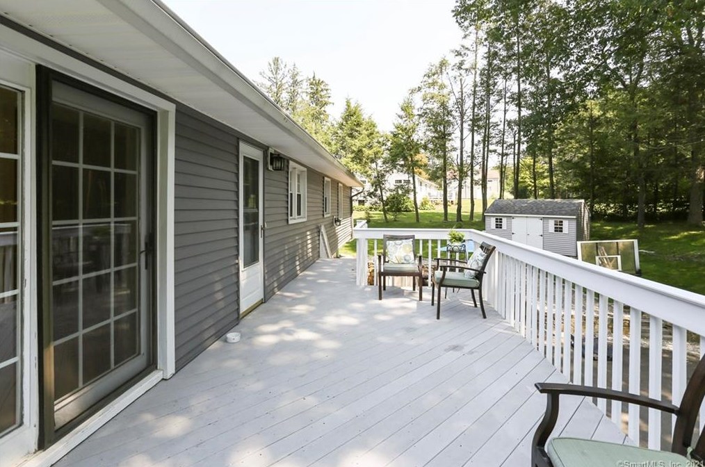 17 Birch Rise Dr, Newtown CT  06470-2005 exterior