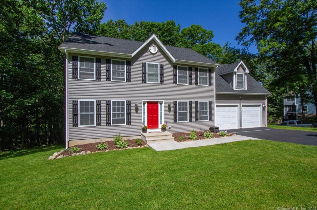 19 Beaver Dam Trl, Fenwick CT  06475-1001 exterior