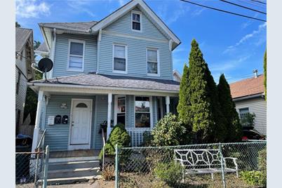 1373 Iranistan Avenue - Photo 1