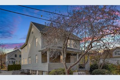 24 Hollow Wood Lane - Photo 1