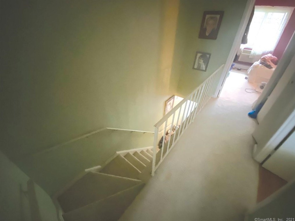 212 Centerbrook Rd, New Haven CT 06518-3413 exterior