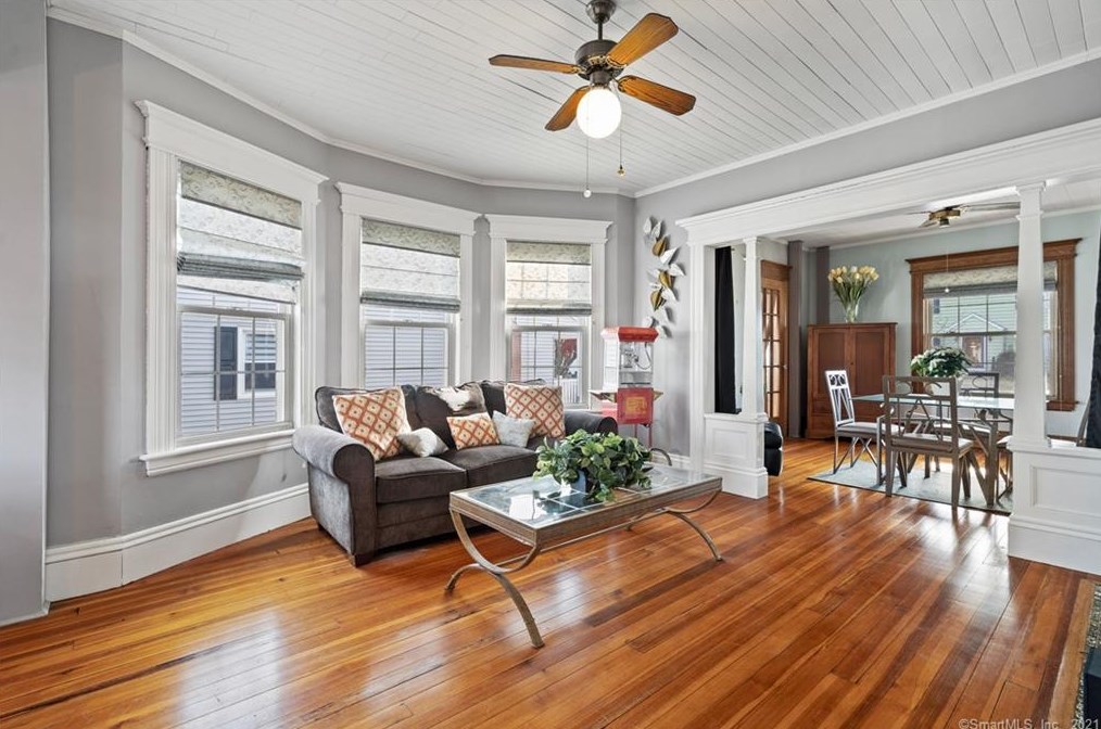 108 Freeman Ave, Stratford CT  06614-4021 exterior