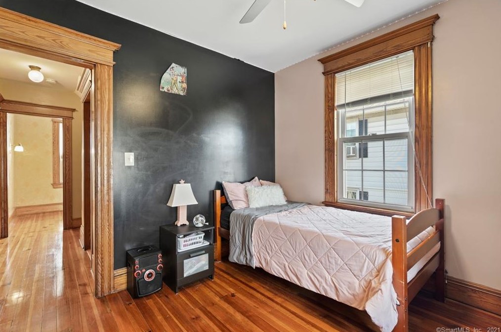 108 Freeman Ave, Stratford CT  06614-4021 exterior