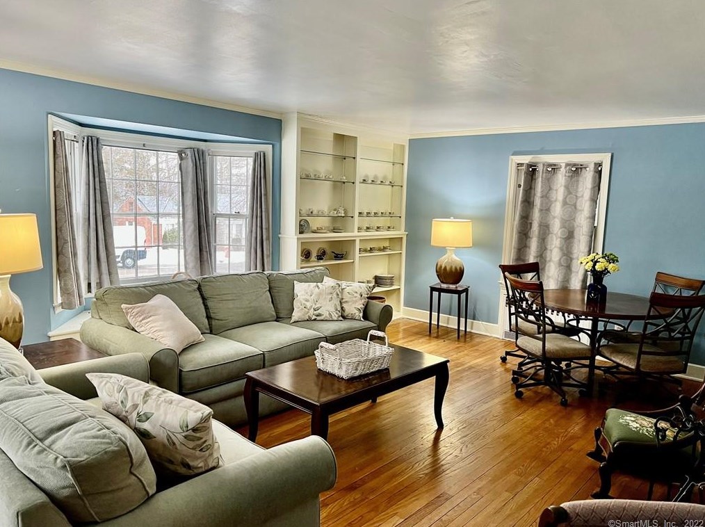 84 Hillcrest Ter, Meriden CT  06450-6129 exterior