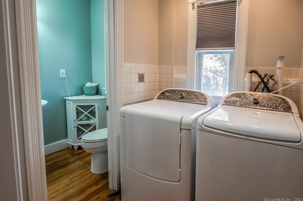 459 3 Ave, New Haven CT 06516-5447 exterior