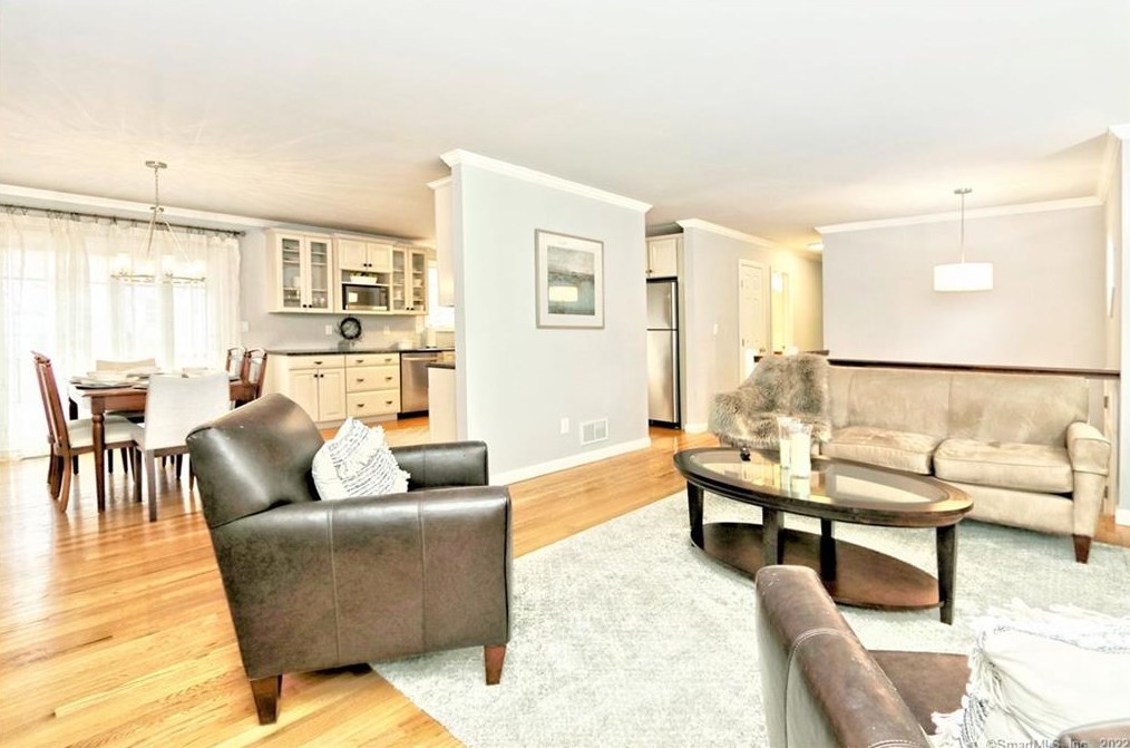 50 Frst St, New Haven CT 06518-2800 exterior