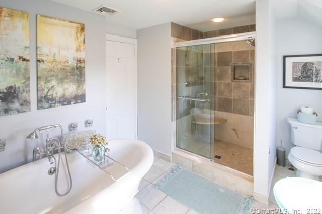 80 Mulberry Hl, New Haven CT  06517-3530 exterior