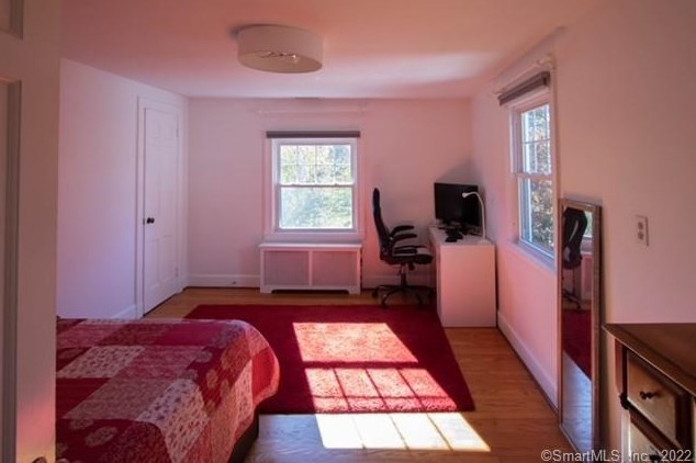 80 Mulberry Hl, New Haven CT  06517-3530 exterior