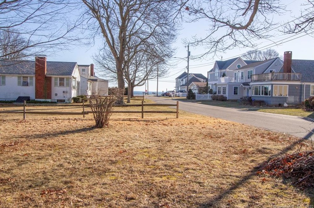 20 Bayberry Rd, Fenwick CT  06475-2924 exterior