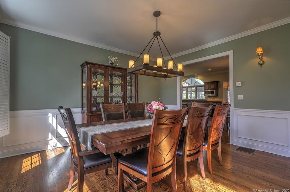 43 Kachina Way, Madison CT 06443 exterior