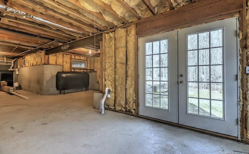 43 Kachina Way, Madison CT 06443 exterior