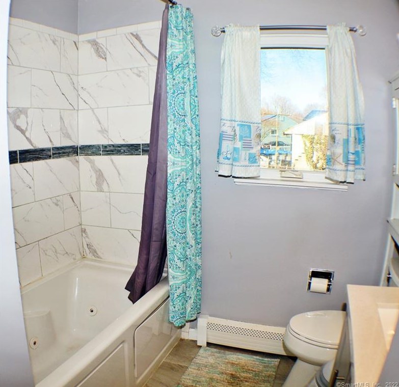 60 Bates St, Stratford CT  06615-7453 exterior