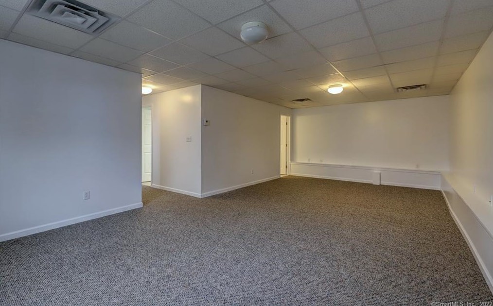 10 St, New Haven CT 06525-2129 exterior