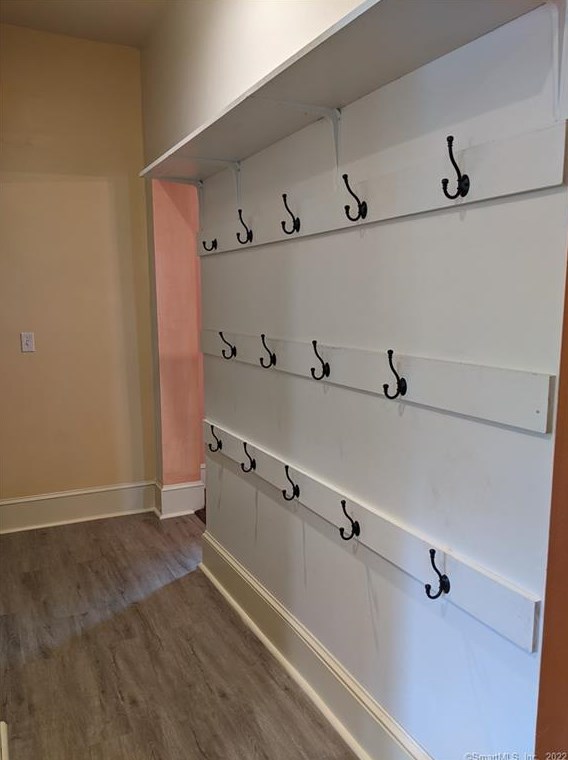 246 Collins St, Hartford CT 06105-1556 exterior