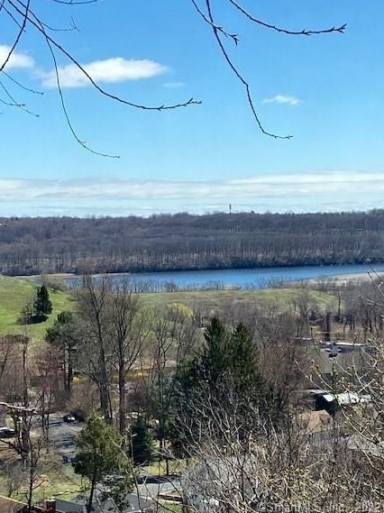 58 Saginaw Trl, Huntington CT  06484-4957 exterior