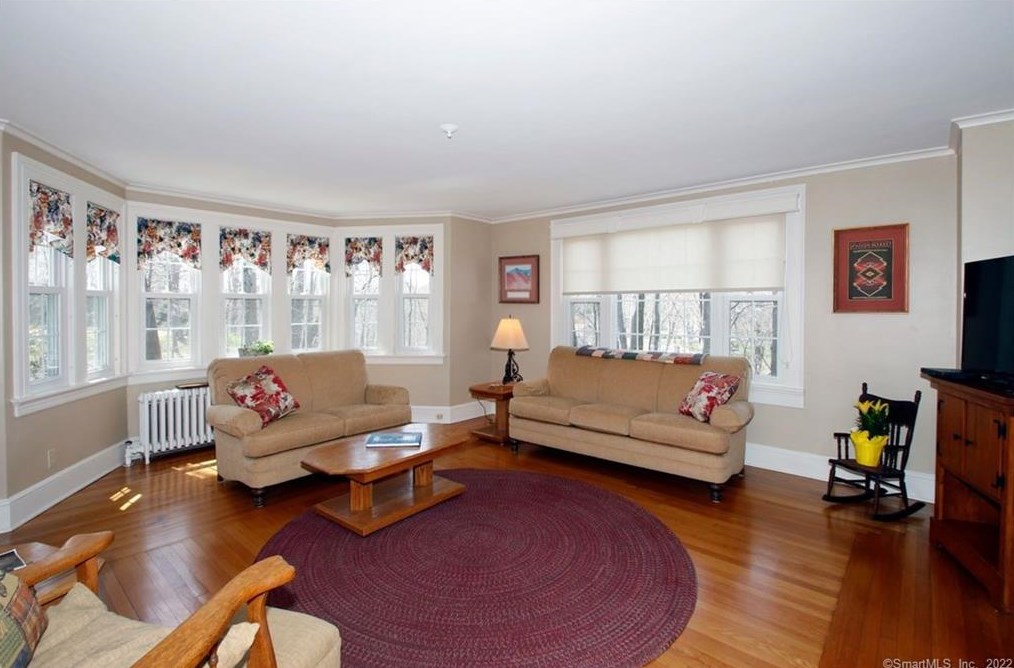 808 Br Rd, Suffield CT 06078-2321 exterior