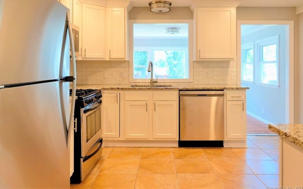 80 Martin, New Haven CT 06517-2333 exterior