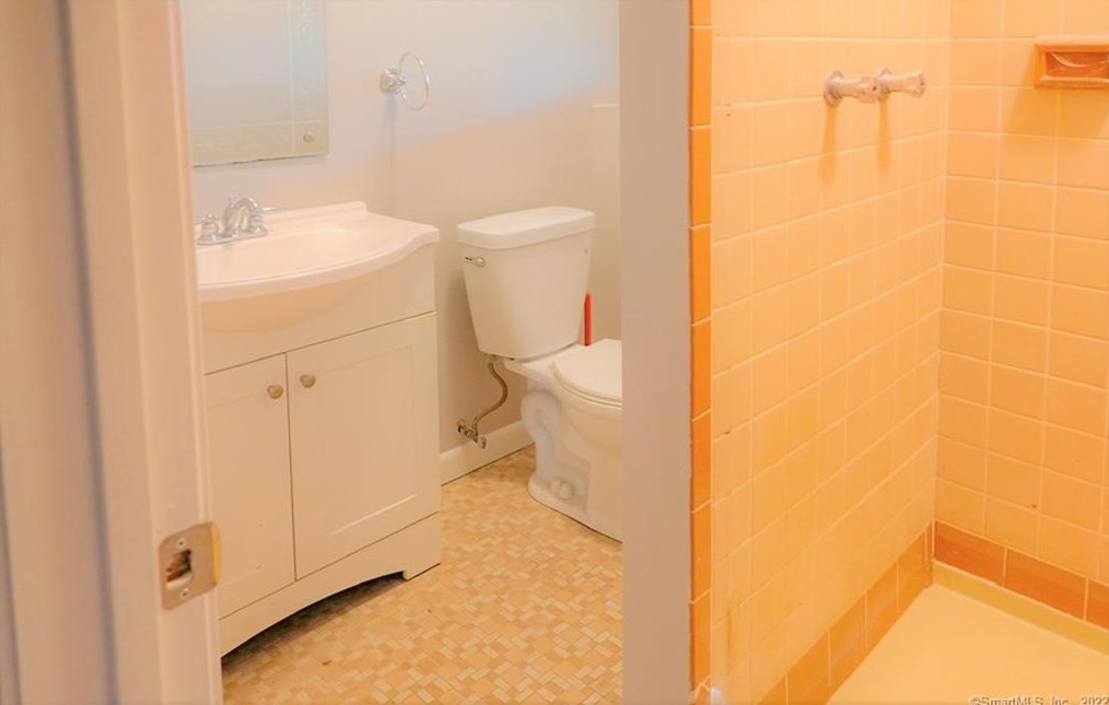 80 Martin, New Haven CT 06517-2333 exterior