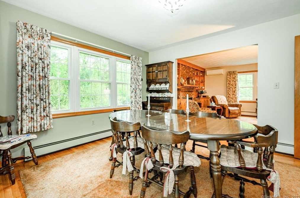 75 Tamara Cir, Avon CT 06001-2234 exterior