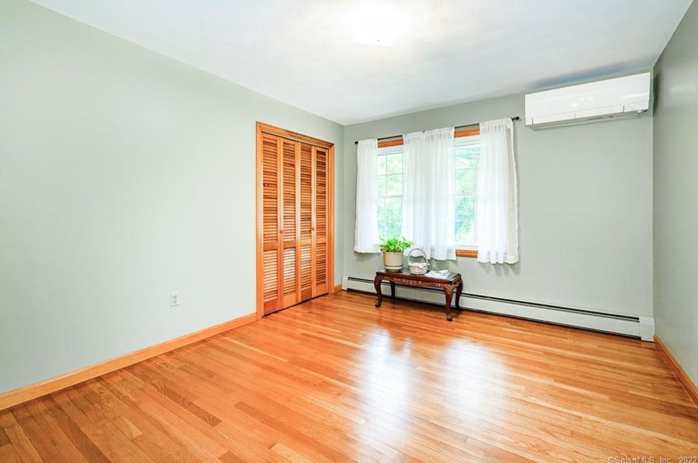 75 Tamara Cir, Avon CT 06001-2234 exterior