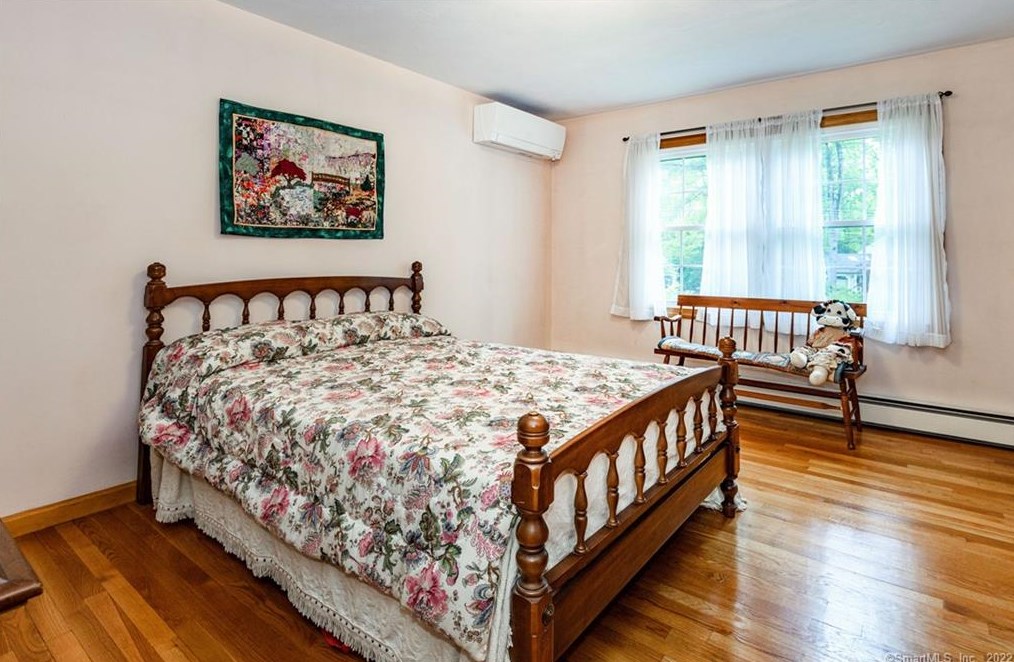 75 Tamara Cir, Avon CT 06001-2234 exterior