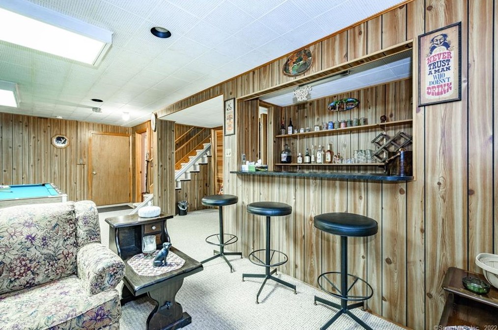 75 Tamara Cir, Avon CT 06001-2234 exterior