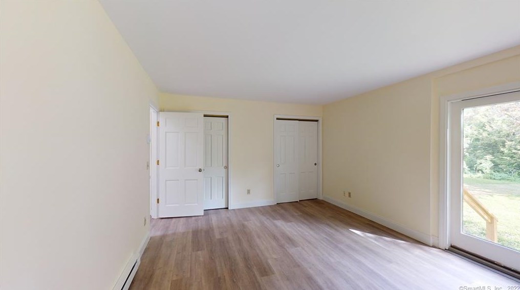 61 Duane Ln, Unionville CT  06013-1307 exterior