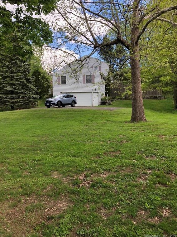 16 Royer St, Winsted CT  06098-1325 exterior