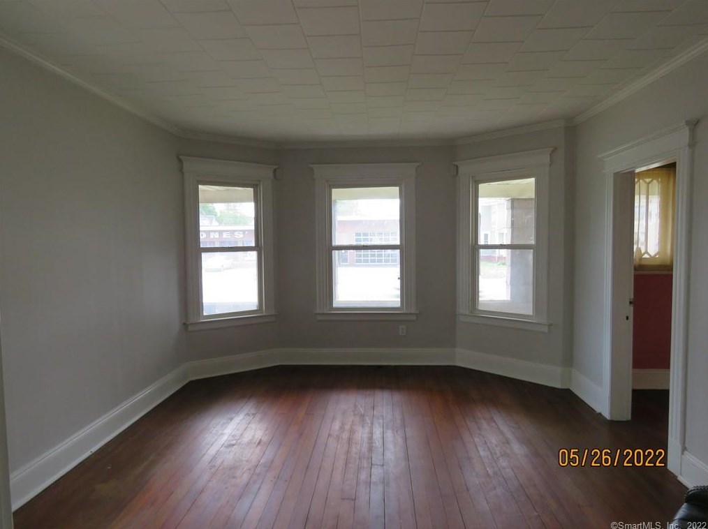 76 Connecticut Blvd, Hartford CT 06108-3013 exterior