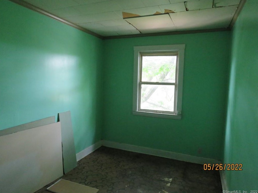 76 Connecticut Blvd, Hartford CT 06108-3013 exterior