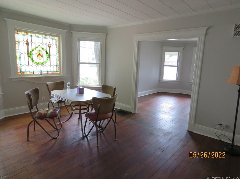 76 Connecticut Blvd, Hartford CT 06108-3013 exterior