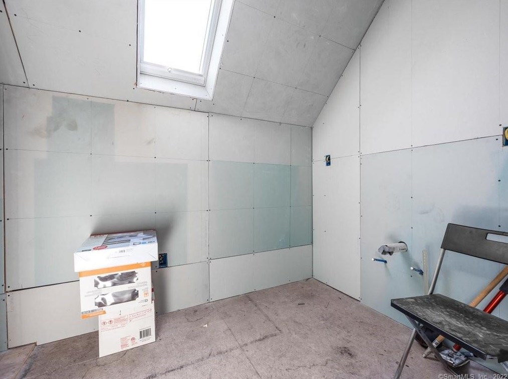 70 Spring St, New Haven CT 06519-2338 exterior