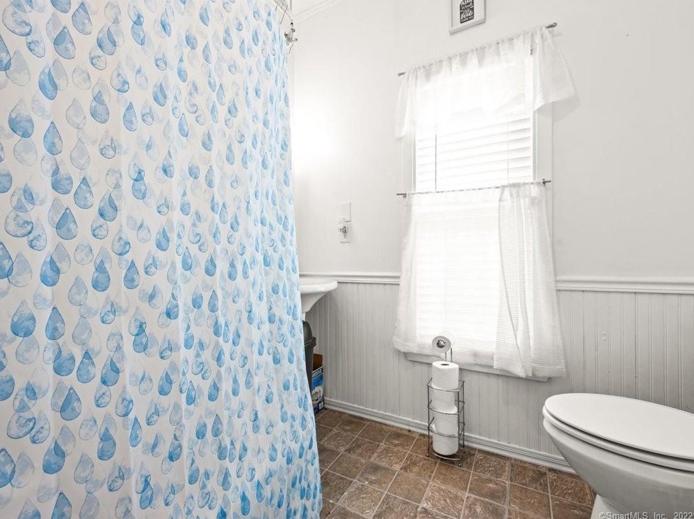 70 Spring St, New Haven CT 06519-2338 exterior