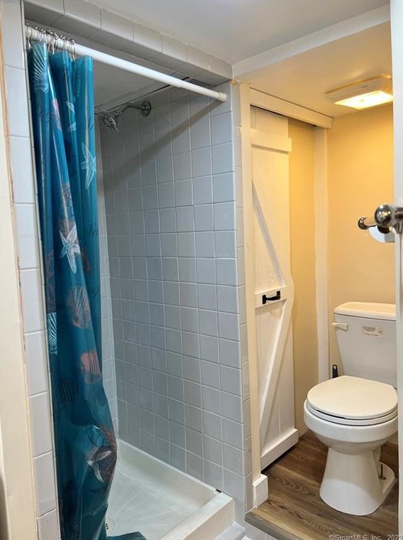 96 Lakeview Ave, New Haven CT 06516-1027 exterior