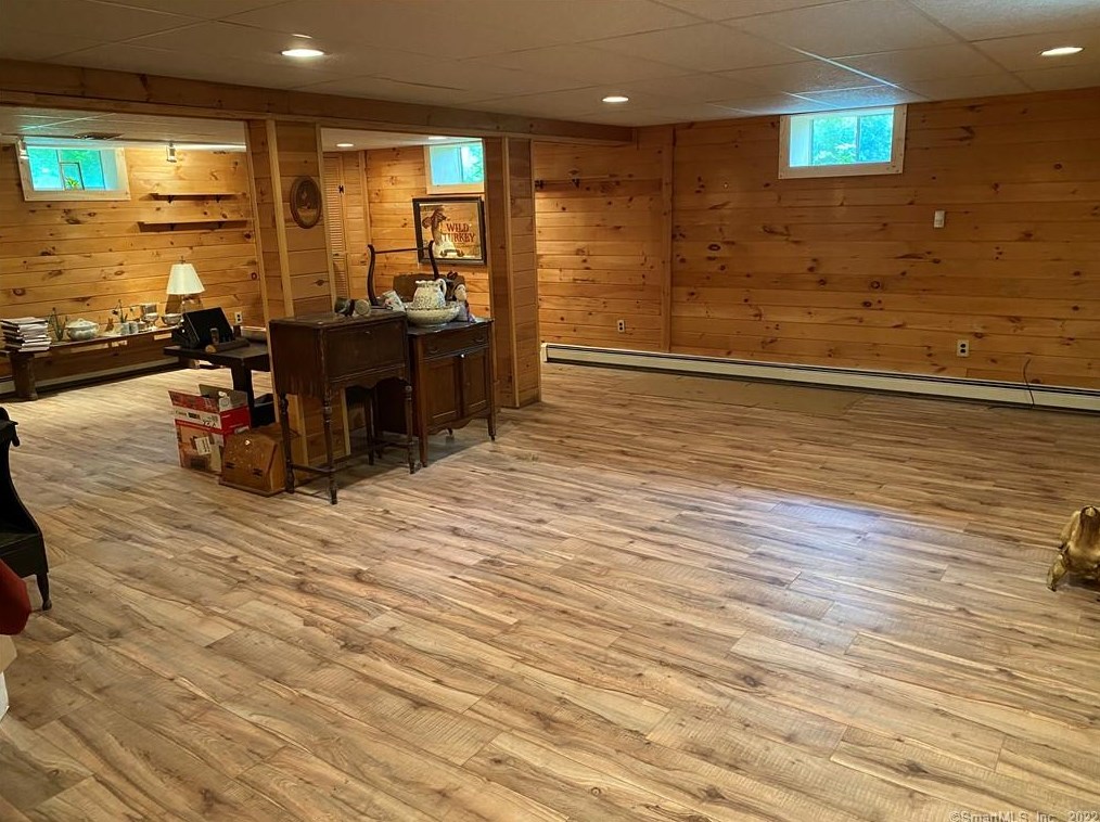170 Hopkins Rd, Watertown CT  06795-1548 exterior