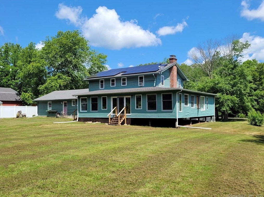 59 Salem Ridge Dr, Colchester CT  06420-3620 exterior