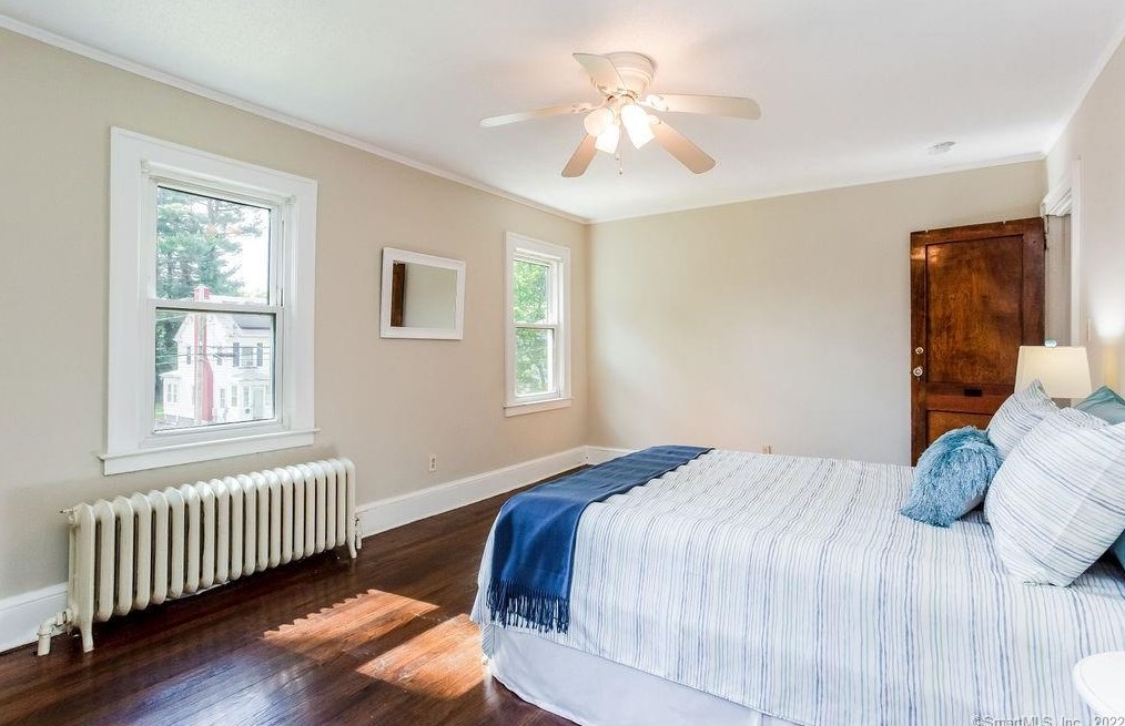 126 Palm St, Hartford CT 06112-1355 exterior