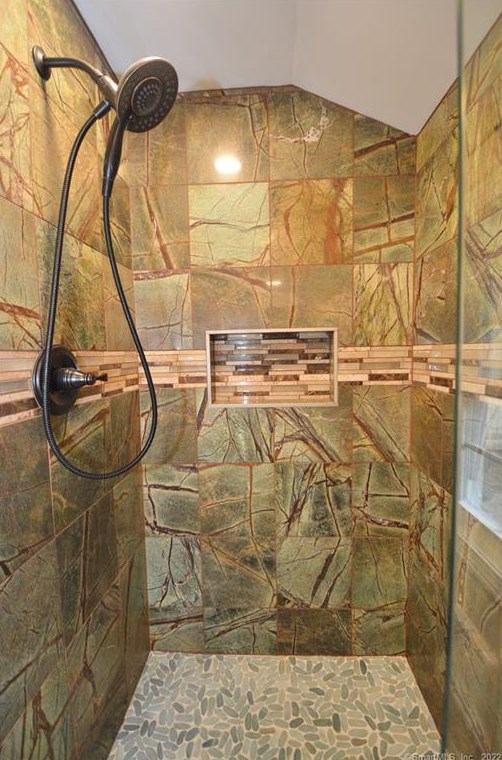 25 Howard St, New Haven CT 06513-4036 exterior