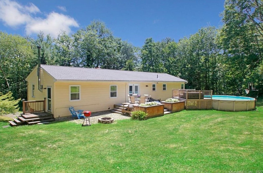 168 Hill Rd, Collinsville CT  06019-2242 exterior