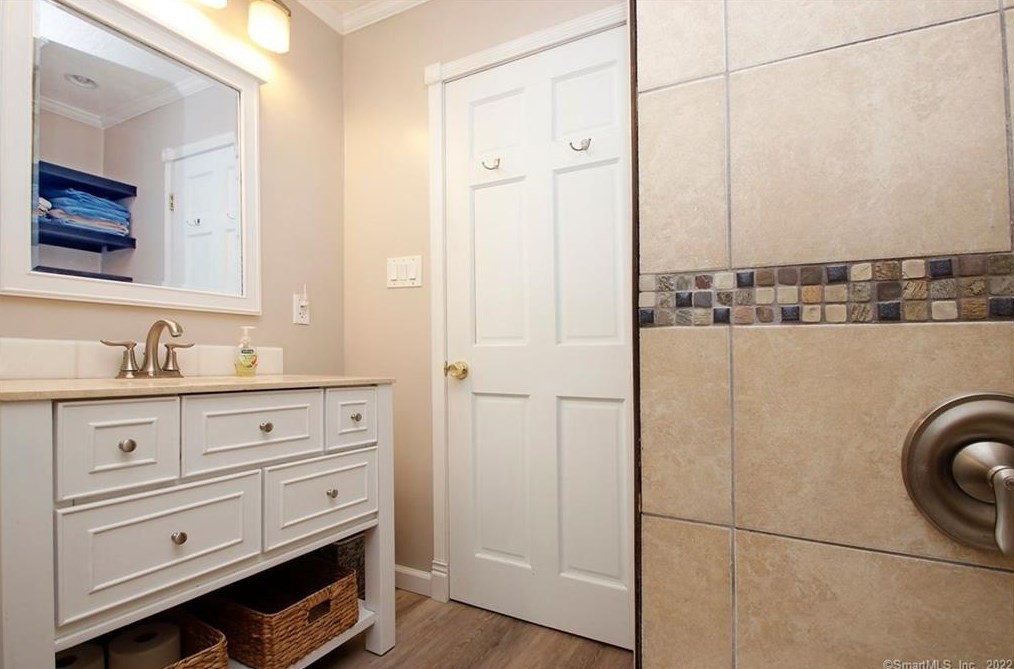 168 Hill Rd, Collinsville CT  06019-2242 exterior