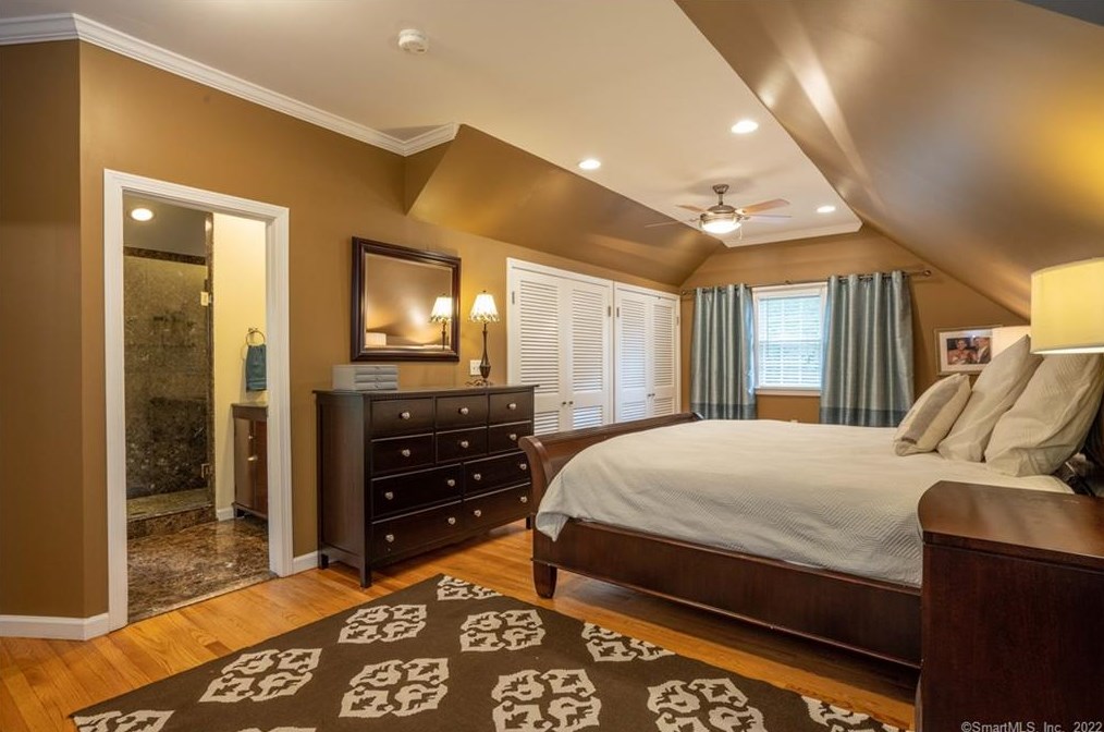 85 Brainard Rd, Hartford CT 06114-1601 exterior