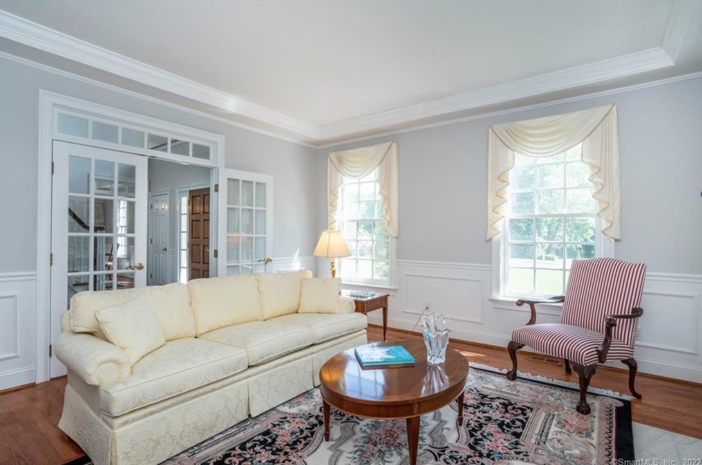 41 Brian Ln, Avon CT 06001-3530 exterior