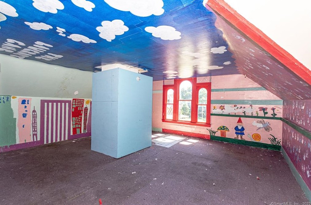 159 Prospect St, Chestnut Hill CT  06226-2631 exterior