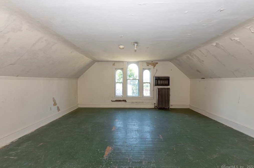 159 Prospect St, Chestnut Hill CT  06226-2631 exterior