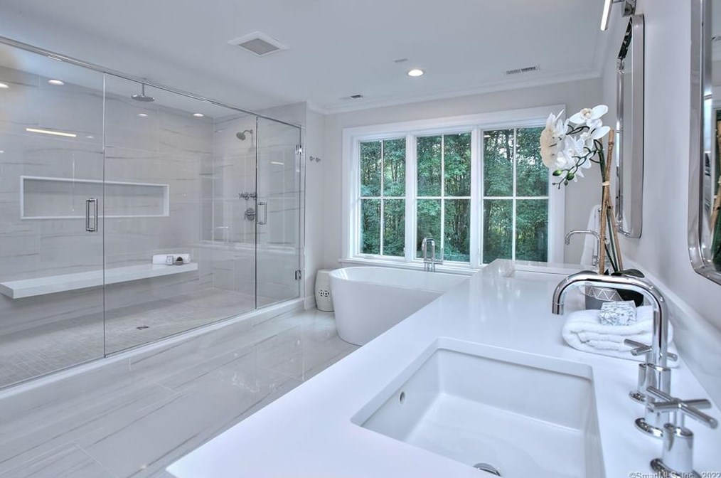 36 Bonnie Brk Rd, Westport CT 06880-1508 exterior