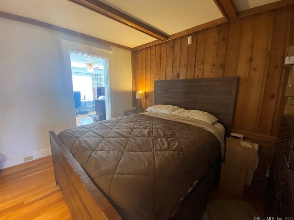 15 Beecher Pl, New Haven CT 06512-3904 exterior