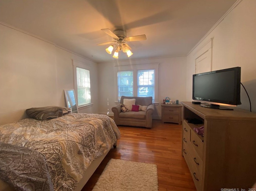 15 Beecher Pl, New Haven CT 06512-3904 exterior