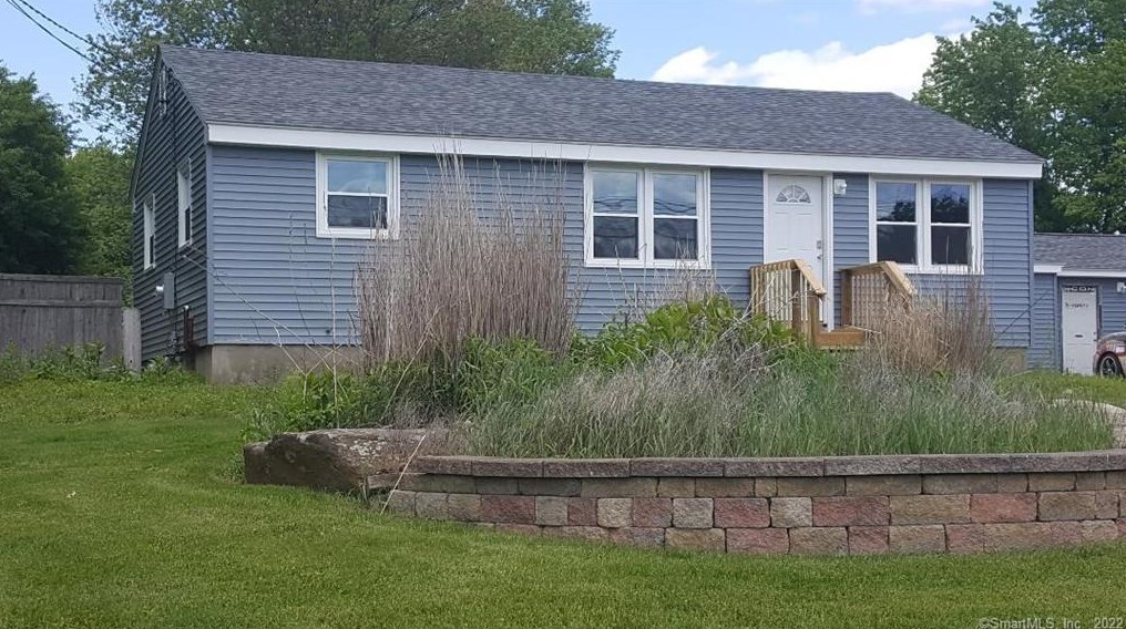 381 Merrow Rd, Tolland CT  06084-3935 exterior